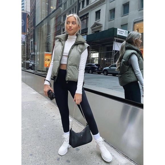 ZARA REVERSIBLE CROPPED PUFFER VEST - Picture 14 of 16